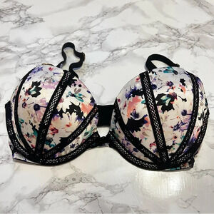 Victoria’s Secret Very Sexy Push Up